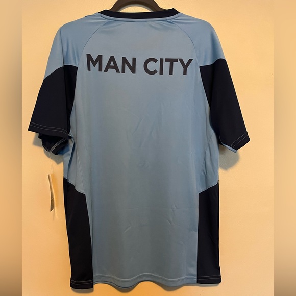 Manchester City F.C. NWT Soccer Game Day Striker Shirt - Picture 2 of 6